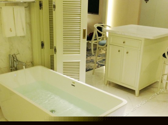 花园景观大床房