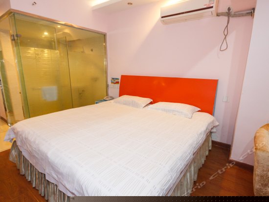 大床房