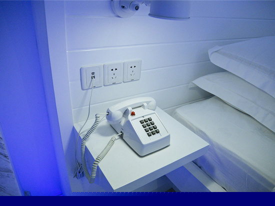 11- CYBORG-电子人