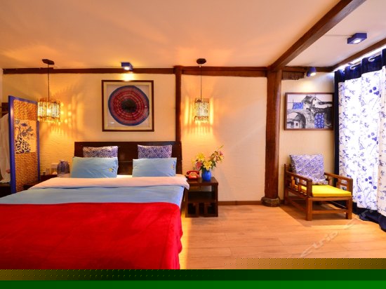 纳西明清大床房