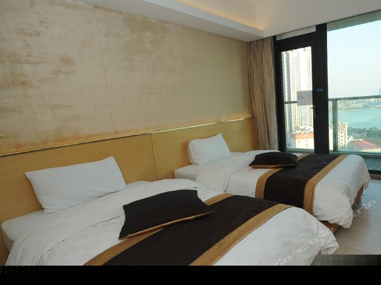 豪华栈桥海景双床房