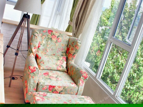 二层豪华海景浴缸大床房204