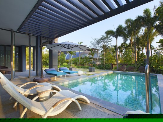 奢华泳池两居别墅