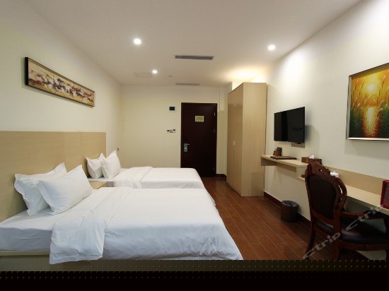 高级双人房（无窗）