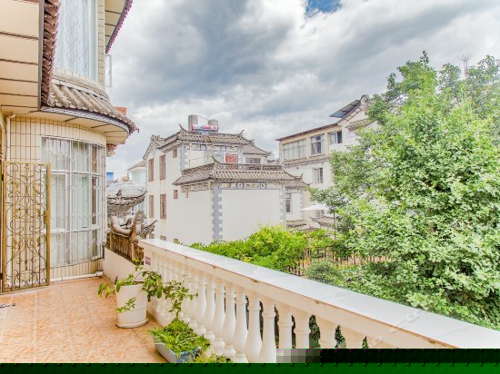 云里 山景家庭房