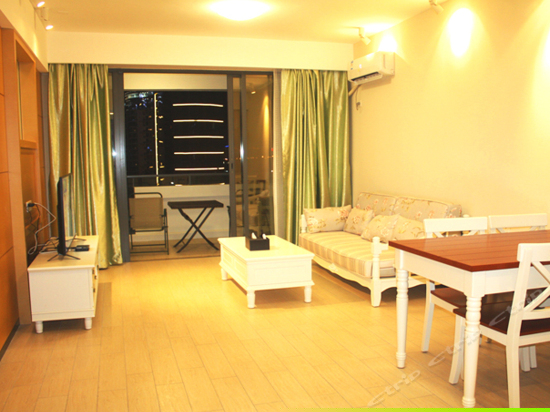 雅致园景1室2厅大床房