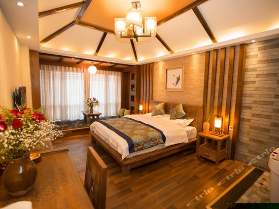 二楼精品观景大床