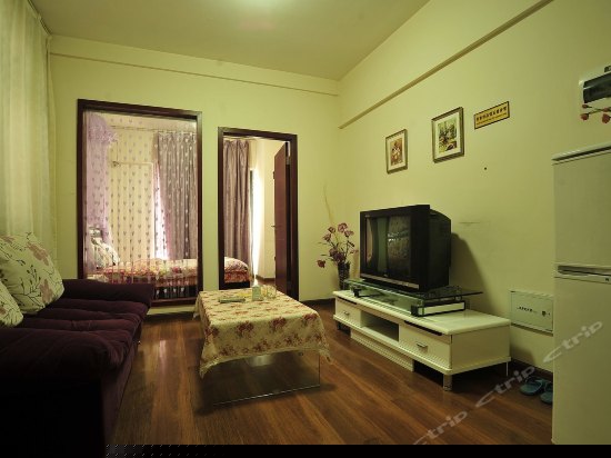 浪漫大床房（内宾）