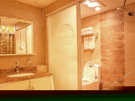 欧式蜜月大床房