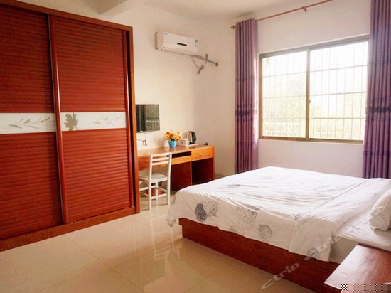 庭院温馨大床房