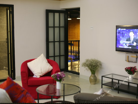 二楼星云之眼复式套房