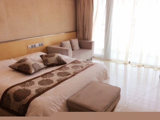 无敌海景大床房