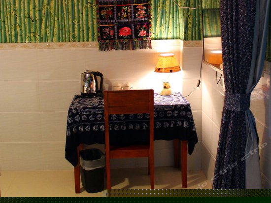 丽江情大床房（无窗）