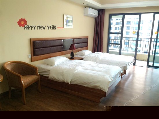 水蓝天海景双床间