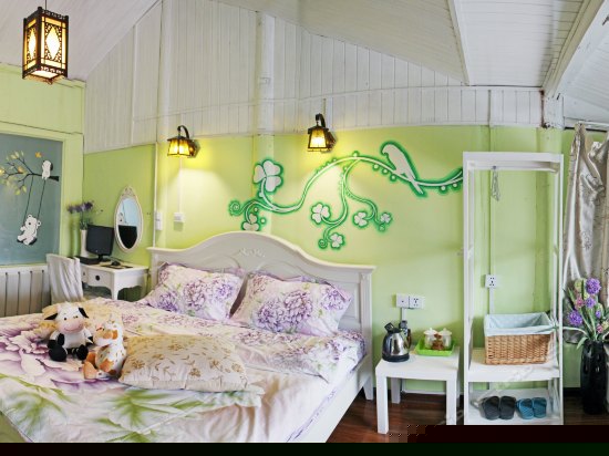 豪华阳光大床房