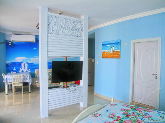 爱琴海主题海景家庭房