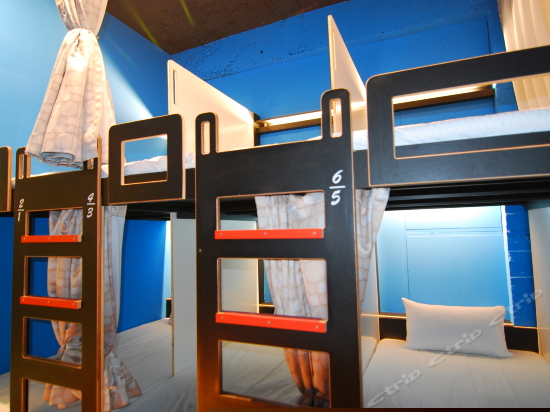 背包客共享宿舍（床位房）（无窗）