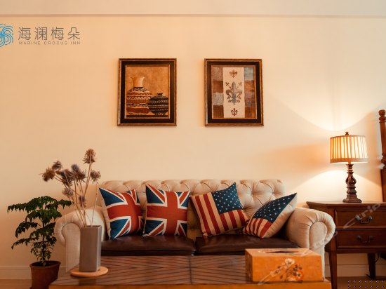 观山美景大床房