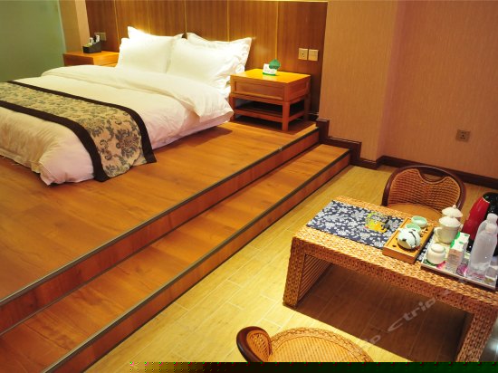 日式榻榻米山景大床房