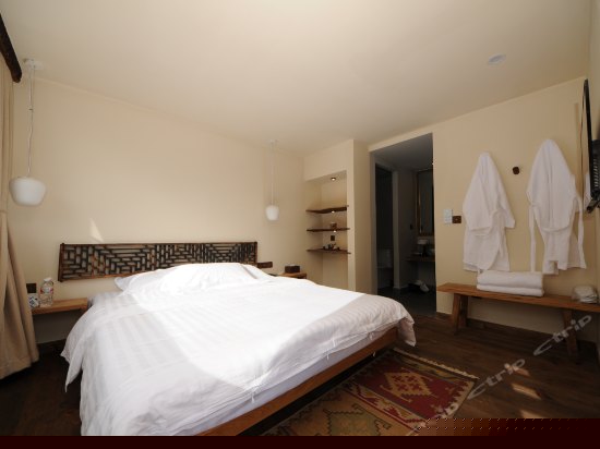 物喜三楼花园带露台大床房