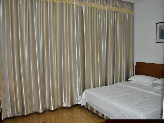 大床房（暗窗）