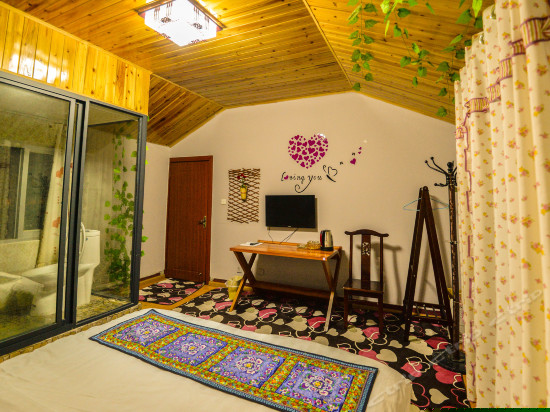 （雪）情侣木屋大床房