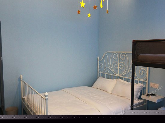 三春晖·亲子房