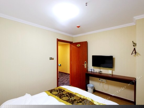 特价大床房（无窗）