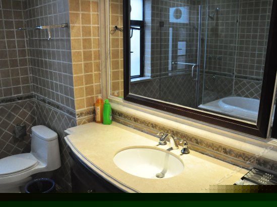 六房十二床双拼别墅F房