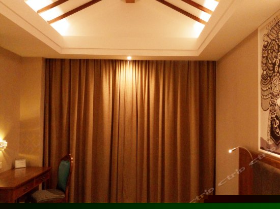 云顶雅致大床房