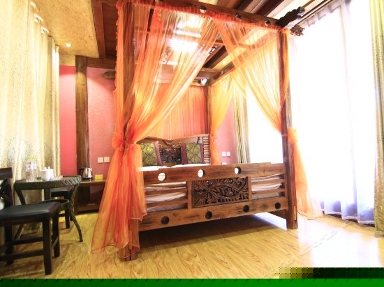 观景蜜月大床房