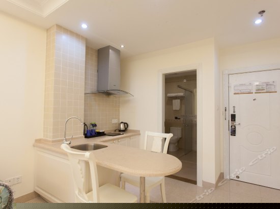 高级园景大床房