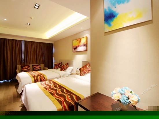 世纪商务双床房