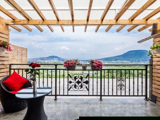 渡      （大阳台 无敌景观大床房 3楼）