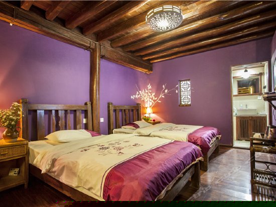 紫罗兰紫色豪华标准间