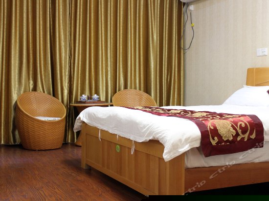 二楼舒适家庭房