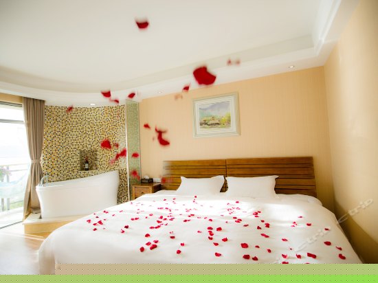 270°豪华海景大床房