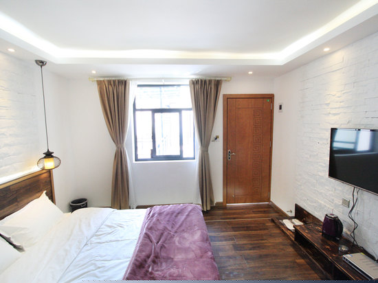 雪霁温馨榻榻米大床房