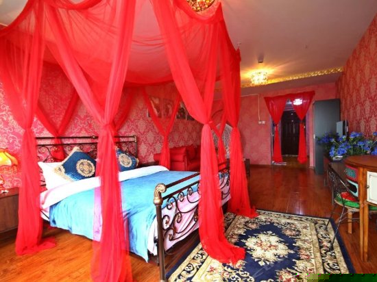 火舞西班牙大床房