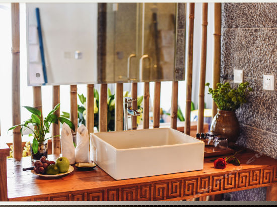 S 206—270度私属露台海景套房