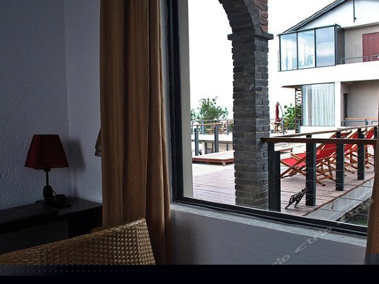 云鹤/飘窗观景房