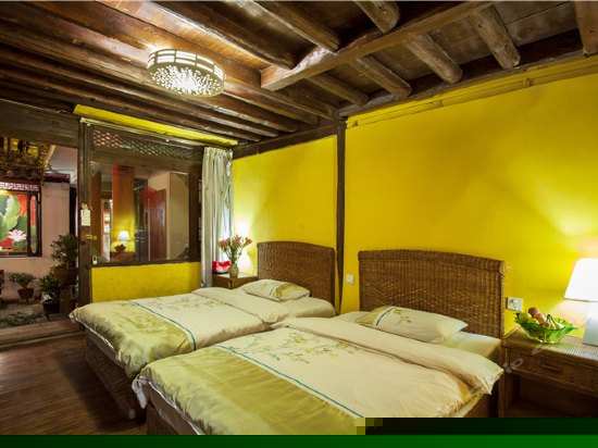 小雏菊淡黄色标准间