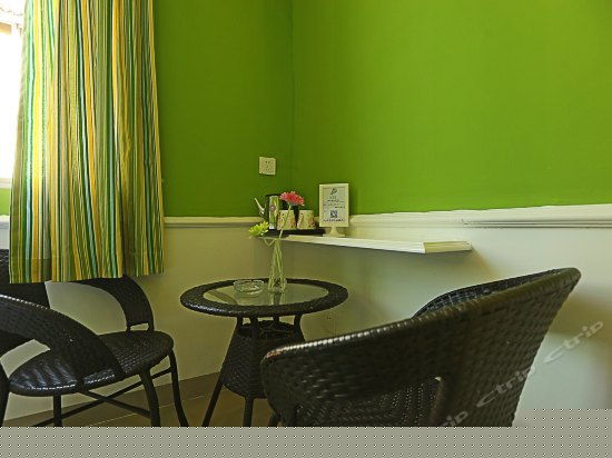 友谊至上四人房