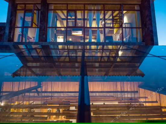 苍山洱海月特级套房