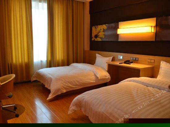 iu IN（至IN双床房）