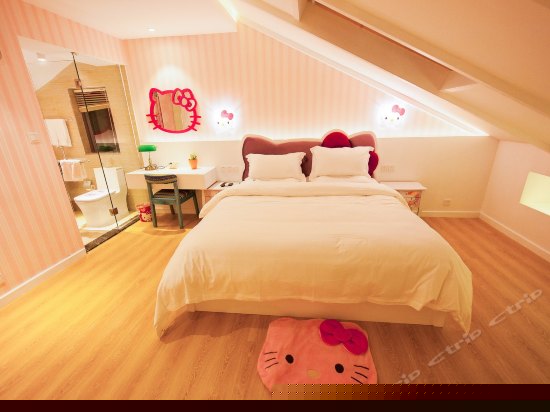 hello kitty主题房