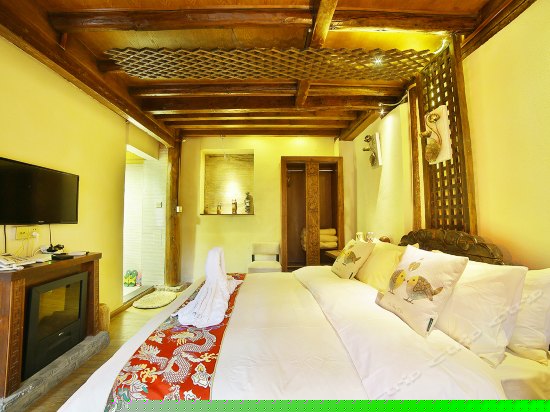 蜜月大床房（宝瓶）