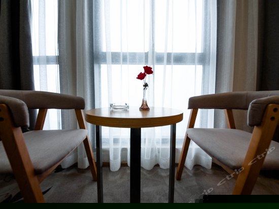 落地景观大床房