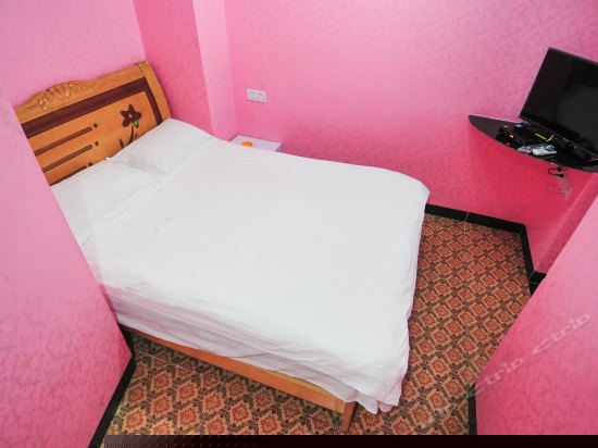 典雅阳台独卫大床房