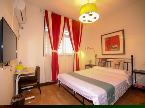 花样年华大床房